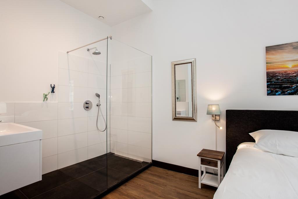 Stayci Serviced Apartments Royal Palace กรุงเฮก ภายนอก รูปภาพ