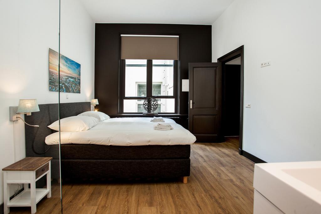 Stayci Serviced Apartments Royal Palace กรุงเฮก ภายนอก รูปภาพ