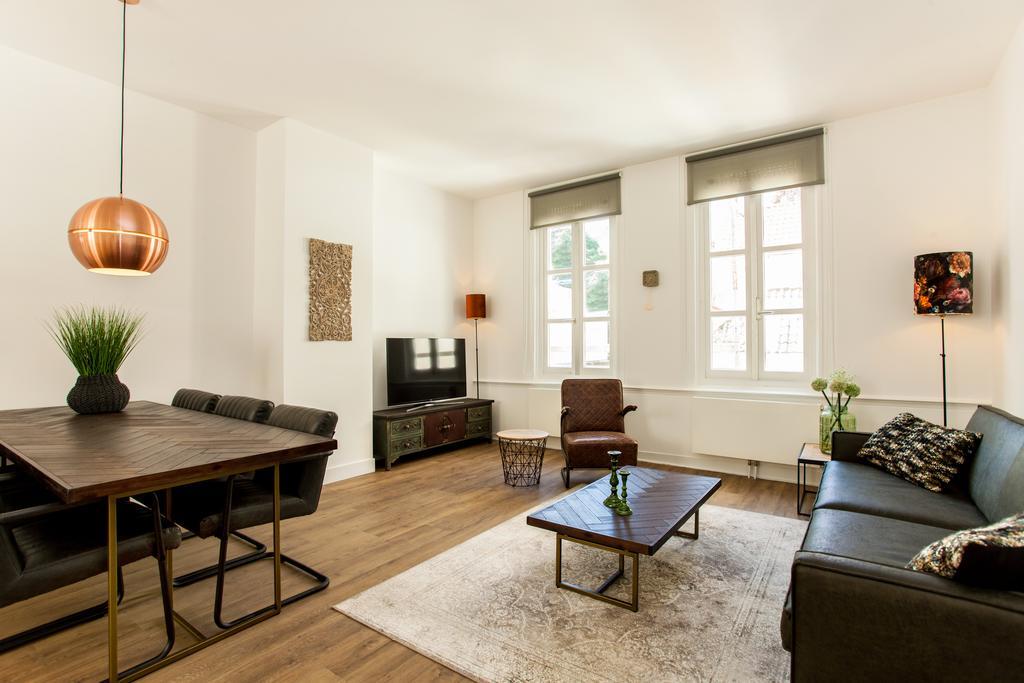 Stayci Serviced Apartments Royal Palace กรุงเฮก ภายนอก รูปภาพ